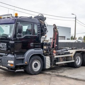 foto 32t roll-off-tipper MAN TGA 35.390 BL - HIAB 195