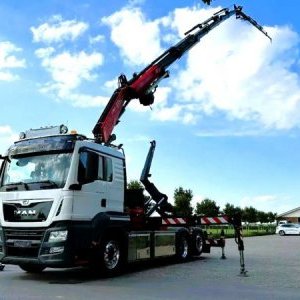 foto 6x2 MAN TGS 26.420 + Fassi