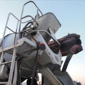 foto pumi 24m/9m3 beton mieszarka+pompa 8x4 MAN +Sermac