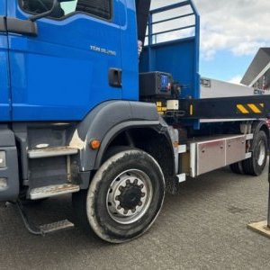 foto 4x4 MAN TGM 18.290 + HMF