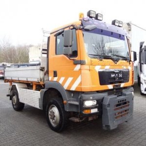 foto 4x4 MAN TGM 13.250