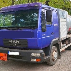 foto 6.7m3 ADR diesel zysterna 2x 3.350 ltr MAN 9.5t spanie