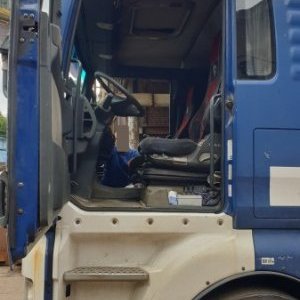 foto 6x2 hakowiec+HDS(2008) zlom MAN TGA +LIV draparka